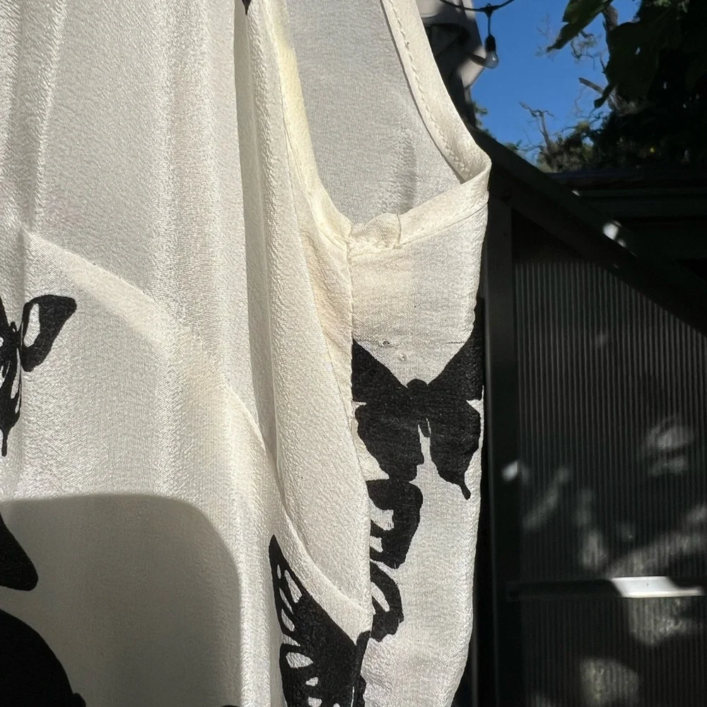 100% Silk Butterfly Top szS - Picture 6 of 15